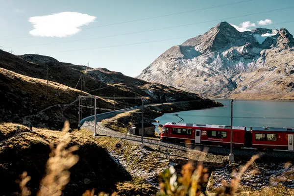Lago Bianco Bahn